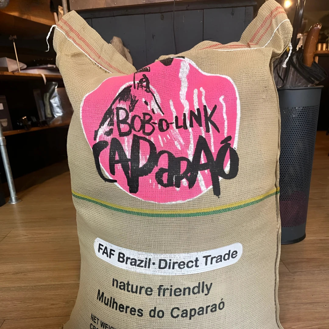 sac-de-grains-de-cafe-mobile.webp