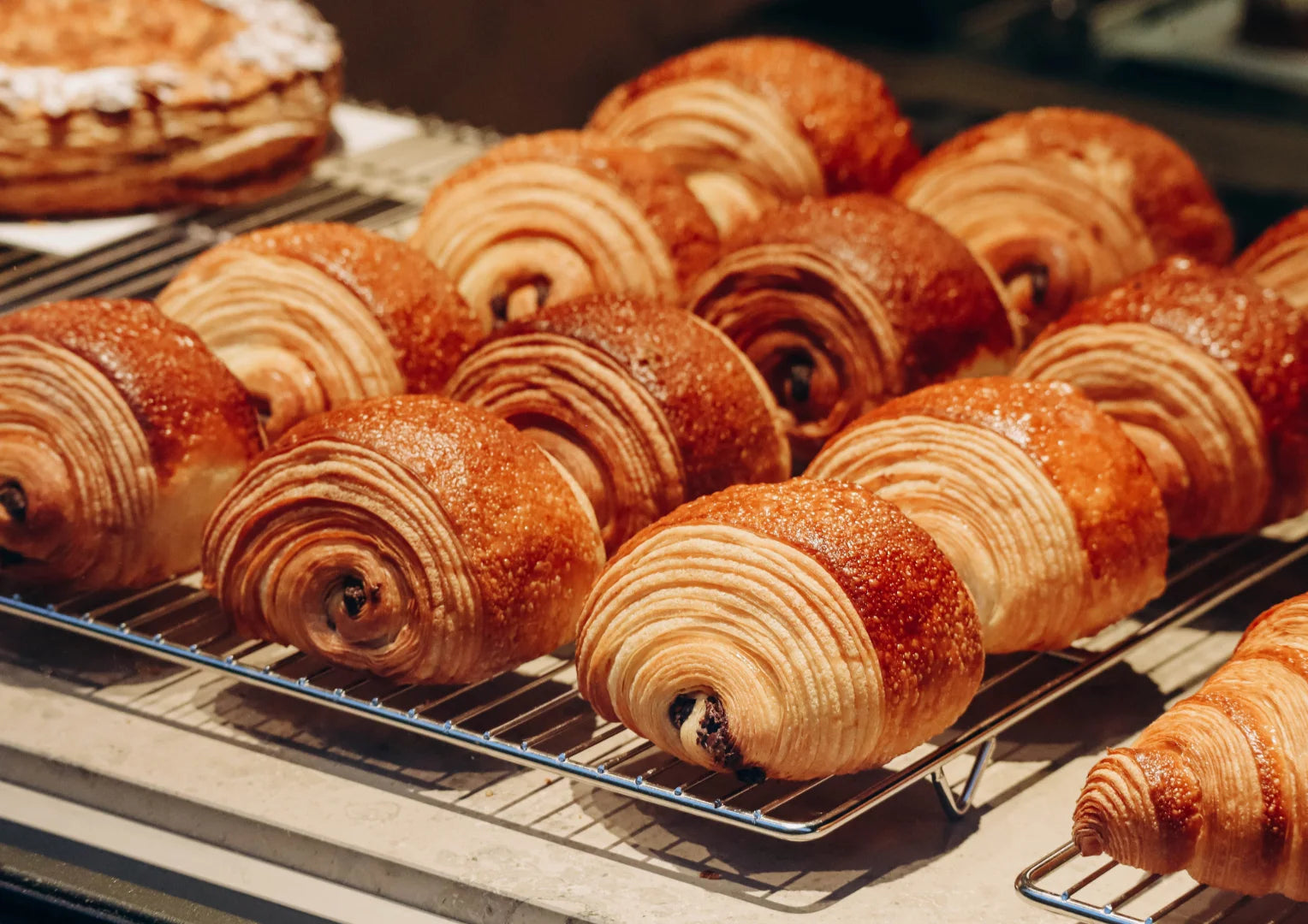 Pain-au-chocolat-website.webp